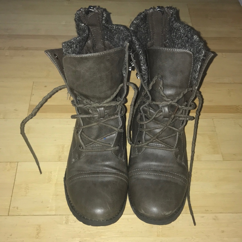 Steve Madden RUMMER boots